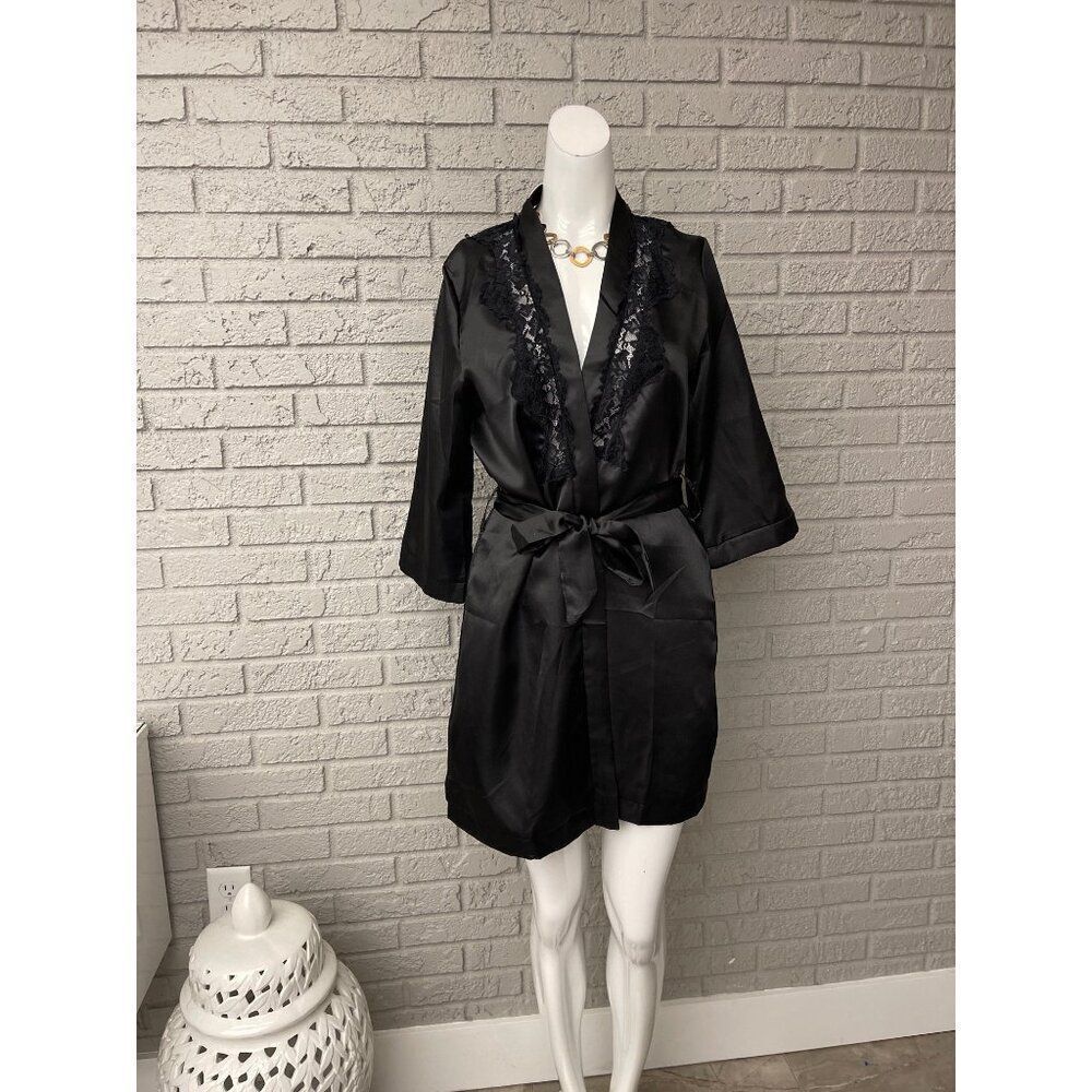 Avidlove Women Black Satin & Lace Robe Size S NWT